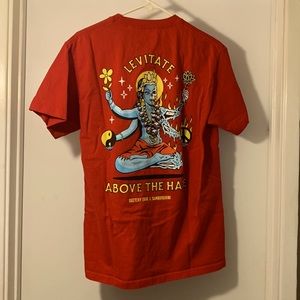 LURKING GLASS Sketchy Tank x Samborghini T Shirt Men’s Medium